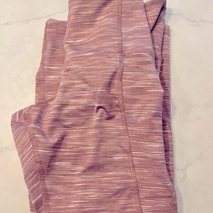 Capri old navy leggings high rise with side pockets